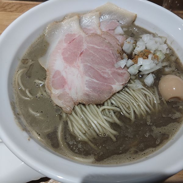 「P二ボプレッソ1000円、瓶ビール400円、うずら100円」@NIBOSHIMANIAの写真