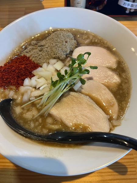 「限定　背脂煮干し蕎麦」@麺道 六善の写真