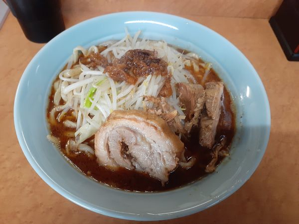「すごい味噌ラーメン、辛さ3」@立川マシマシ ロイヤルスープの写真