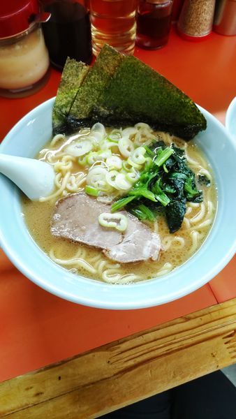 「ラーメン並」@鹿島家 石川町店の写真