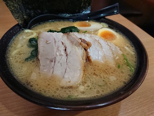 「らーめん」@横浜家系らーめん 春樹 日暮里店の写真