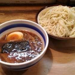 もりそば(中)890円