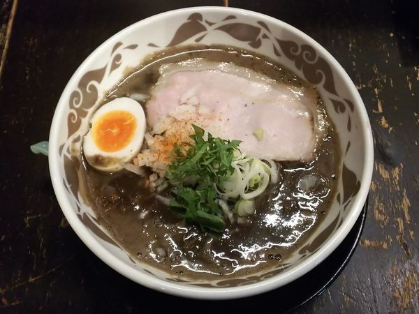 「【限定】イガ煮干しプレッソ　980円」@煮干結社 弘前店の写真