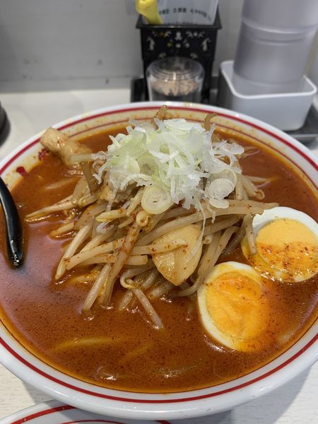 「味噌卵麺　クーポン大盛り　定食」@蒙古タンメン中本 秋津店の写真