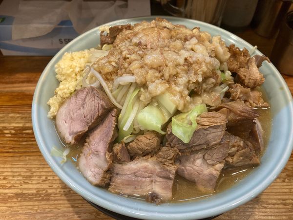 「チャーシュー麺W中盛(ヤサイ少し他全部)¥1250」@ラーメン盛太郎の写真