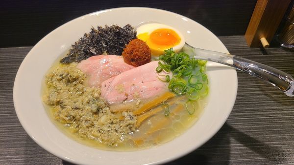 「特製牡蠣塩」@中華蕎麦 無冠の写真