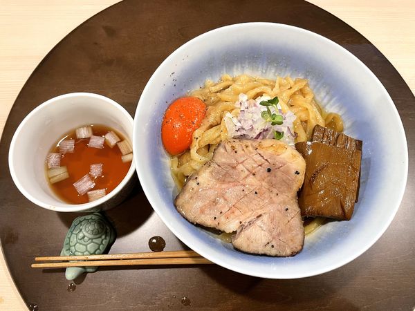 「油そば こってり鶏油 ￥980」@手打麺祭 かめ囲の写真