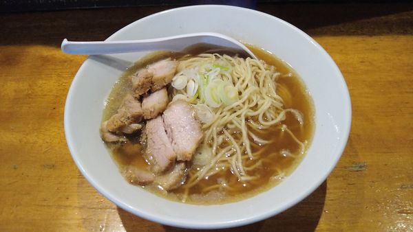 「肉そば 中 (焼豚4枚)¥900-」@自家製麺 伊藤の写真