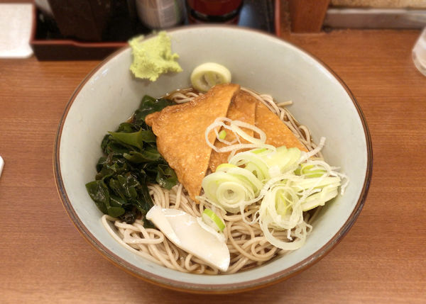 「冷しきつね(500円)」@文殊 馬喰横山店の写真