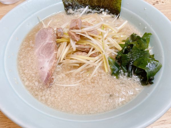 「ねぎラーメン かため 850円」@ラーメンショップ 埼大店の写真