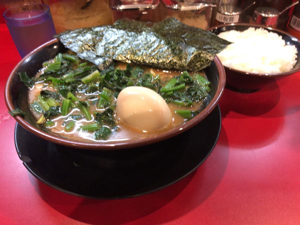 「ラーメン」@家系ラーメン たつ家の写真