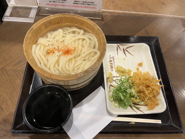 「釜揚げうどん290円」@丸亀製麺 ペリエ千葉店の写真