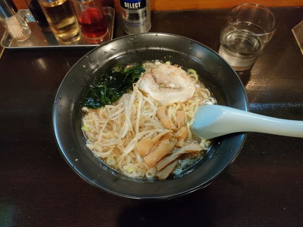 「馬鹿美味らーめん 醤油 840円」@ラーメン専門店 馬鹿美味の写真