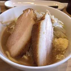 ジャンクヌードル 「ニンニクアブラ」(850円)