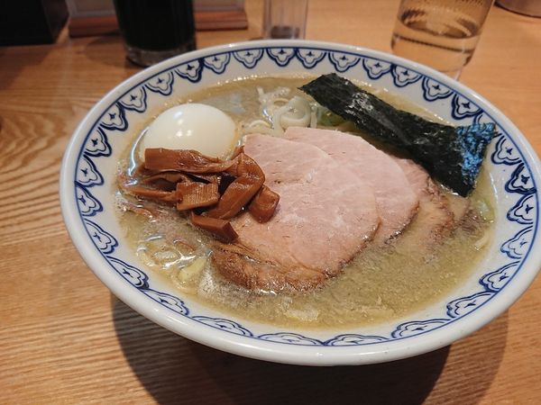 「煮干しらーめん」@つじ田 奥の院の写真