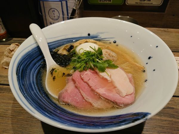 「真鯛特製塩らーめん」@麺屋 翔 みなとの写真