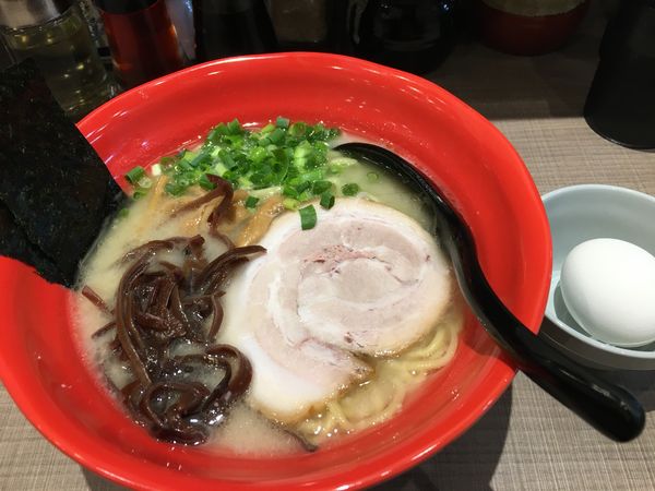 「塩豚骨」@ラーメン大木屋の写真