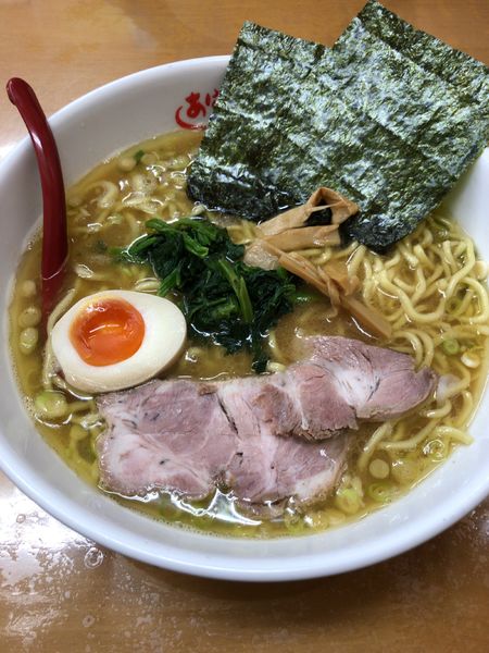 「ラーメン」@横浜ラーメン あばん 上尾西口駅前店の写真