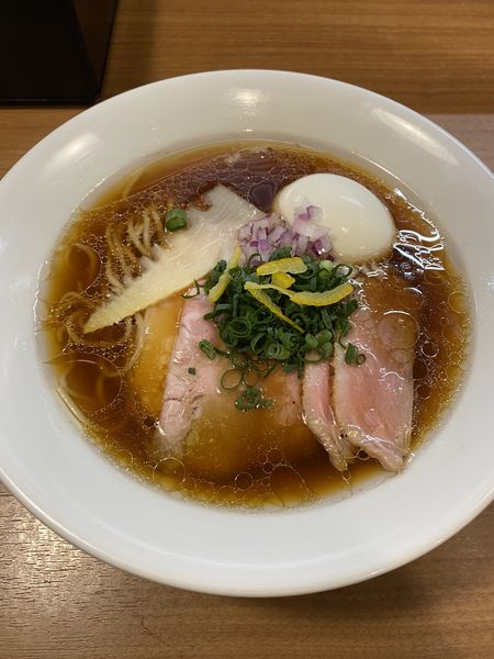 「特選鴨だし醤油ラーメン」@麺屋福丸の写真