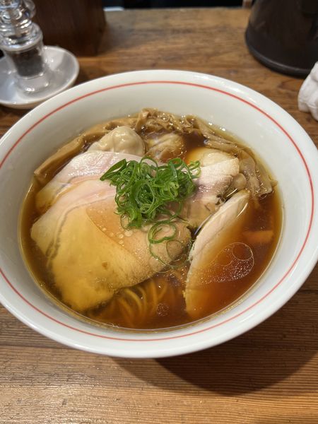 「特製醤油ラーメン1300円」@ラーメン屋 トイ・ボックスの写真