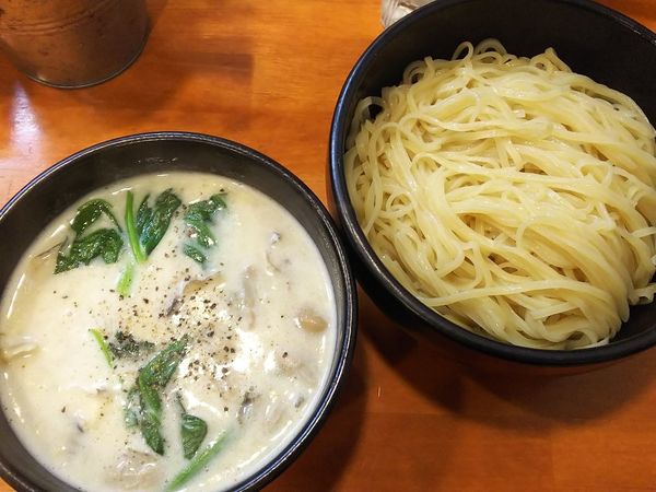 「【限定】ブロークン牡蠣クリームつけ麺　1400円」@ラーメン哲史の写真