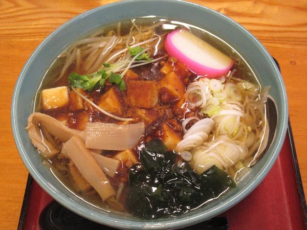 「麻婆麺（850円）」@長岡屋の写真