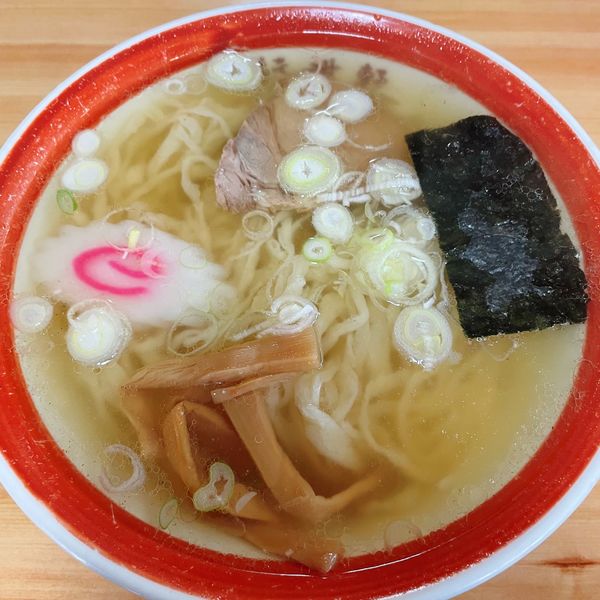 「新しいラーメン 600円」@行世軒の写真