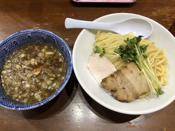 「濃厚魚介つけ麺　大」@麺や百日紅の写真