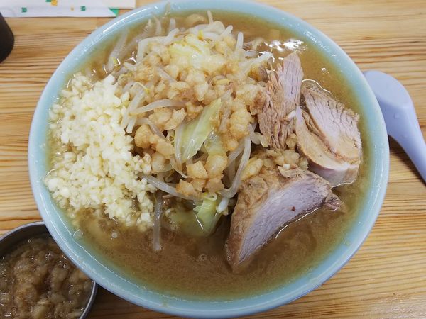 「ラーメン　ニンニクアブラ　900円」@ラーメン工藤の写真