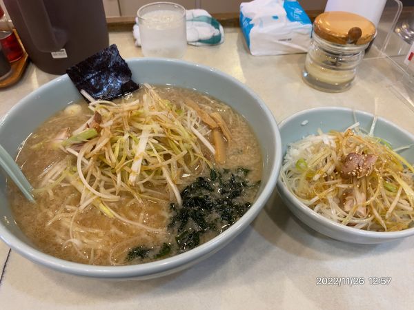 「Ｃランチ ネギラーメン(大盛) ネギ丼」@ラーメンショップ七福 草加店の写真