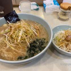 Ｃランチ ネギラーメン(大盛) ネギ丼