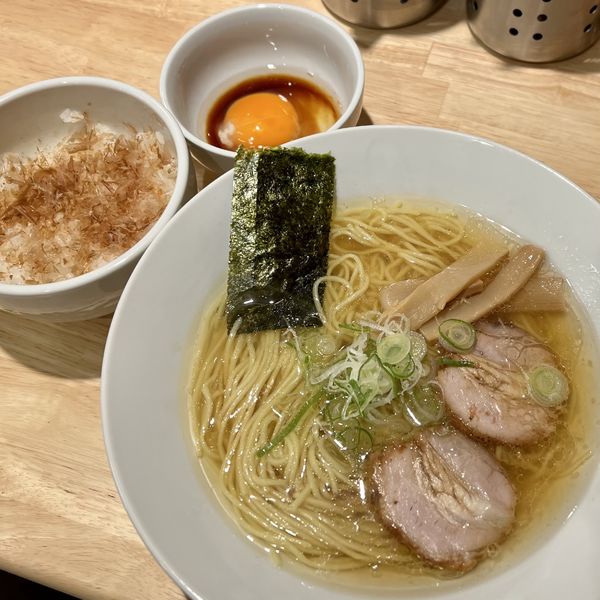 「塩ラーメン＋奥久慈卵かけご飯」@ふる川食堂の写真