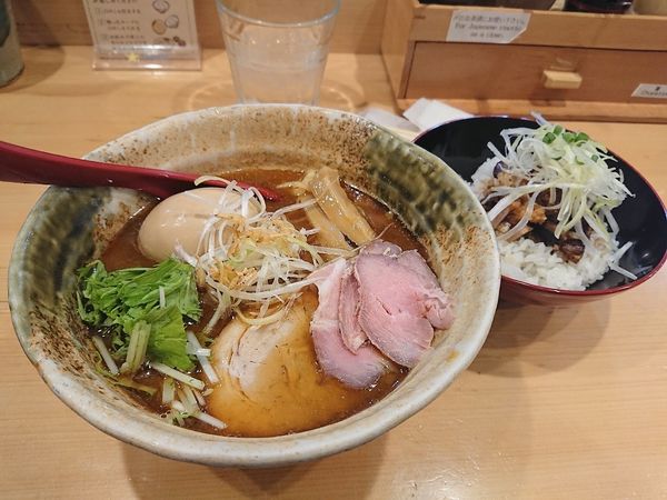 「焼あご塩らー麺」@焼きあご塩らー麺 たかはし 銀座店の写真