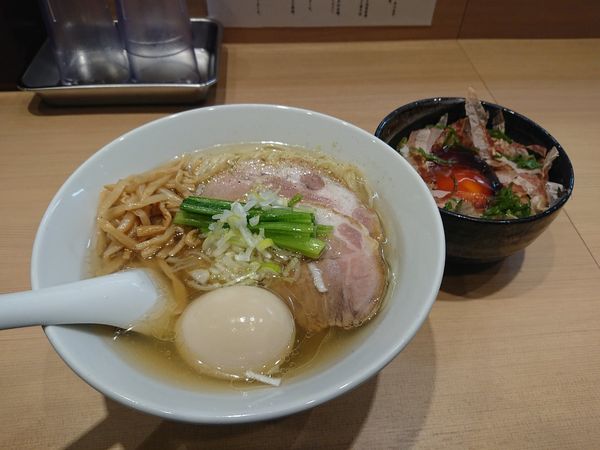 「京鰆煮干そば 卵かけごはん」@麺 かつら木の写真