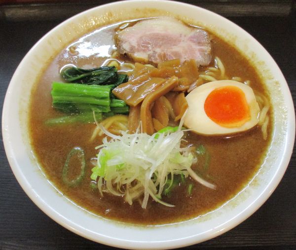 「モモヤらーめん（かつお出汁）850円」@モモヤの写真