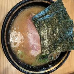 らーめん(並)900円