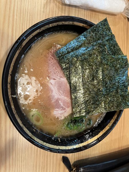 「らーめん(並)900円」@紫蔵の写真