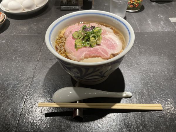 「SUPREME特製ラーメン」@駄目な隣人 新宿店の写真