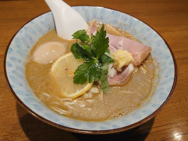 「【限定】濃厚縞ホッケそば 鯛めし」@寿製麺よしかわ 川越店の写真