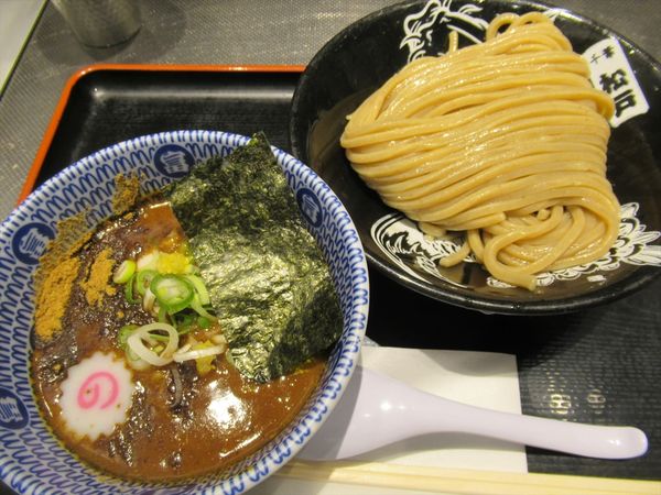 「濃厚つけ麵（中）（990円）」@松戸富田麺絆の写真