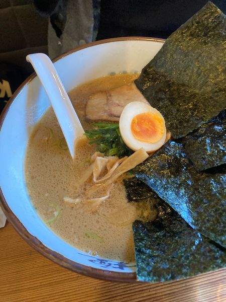「ラーメン」@究極ラーメン 横濱家 小平店の写真