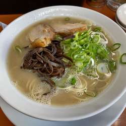 白ラーメン　650円