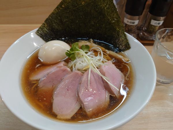 「特製鴨醤油ラーメン レアチャ丼」@麺堂にしきの写真