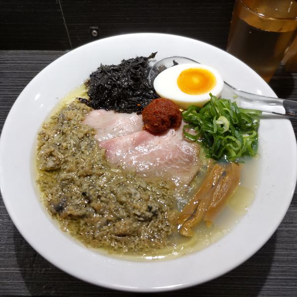 「特製牡蠣塩」@中華蕎麦 無冠の写真