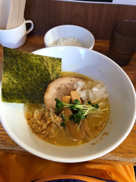 「鶏白湯そば880円」@煮干しそば 虎愼の写真