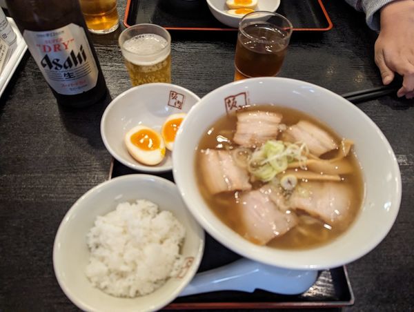 「喜多方ラーメン760円＋小ライス100円」@喜多方ラーメン 坂内 多摩センター店の写真