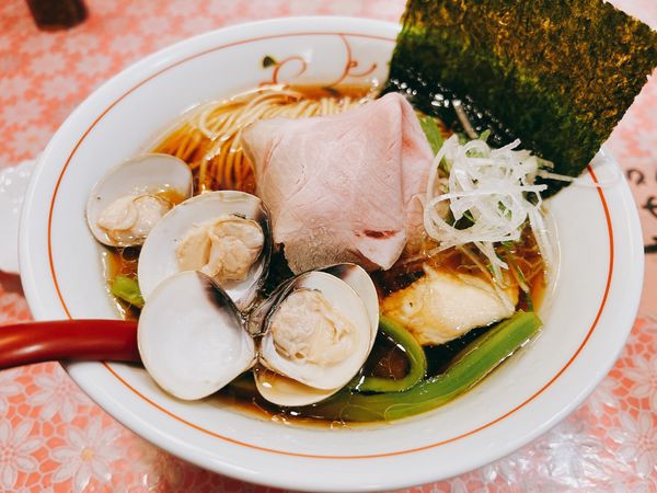 「凛々しい蛤らぁ麺」@らーめん凛々の写真
