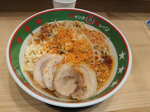 「スープまぜそば」@ジャンクガレッジ ふじみ野駅前店の写真