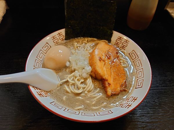 「濃厚煮干そば 和え玉」@中華ソバ 伊吹の写真