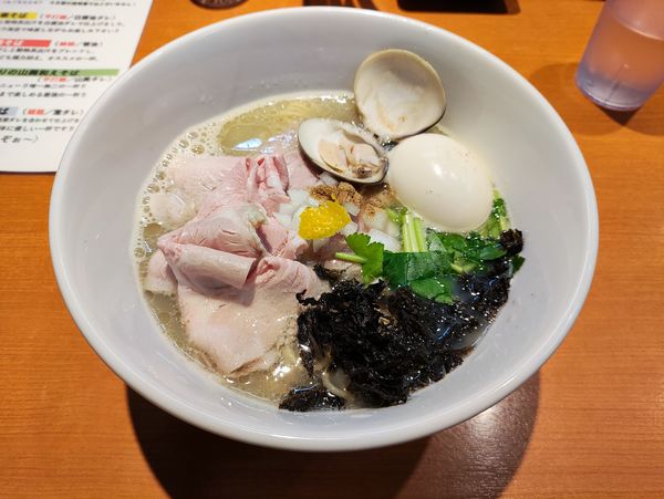 「三種の貝出汁潮そば」@㐂九八 ～garage～の写真